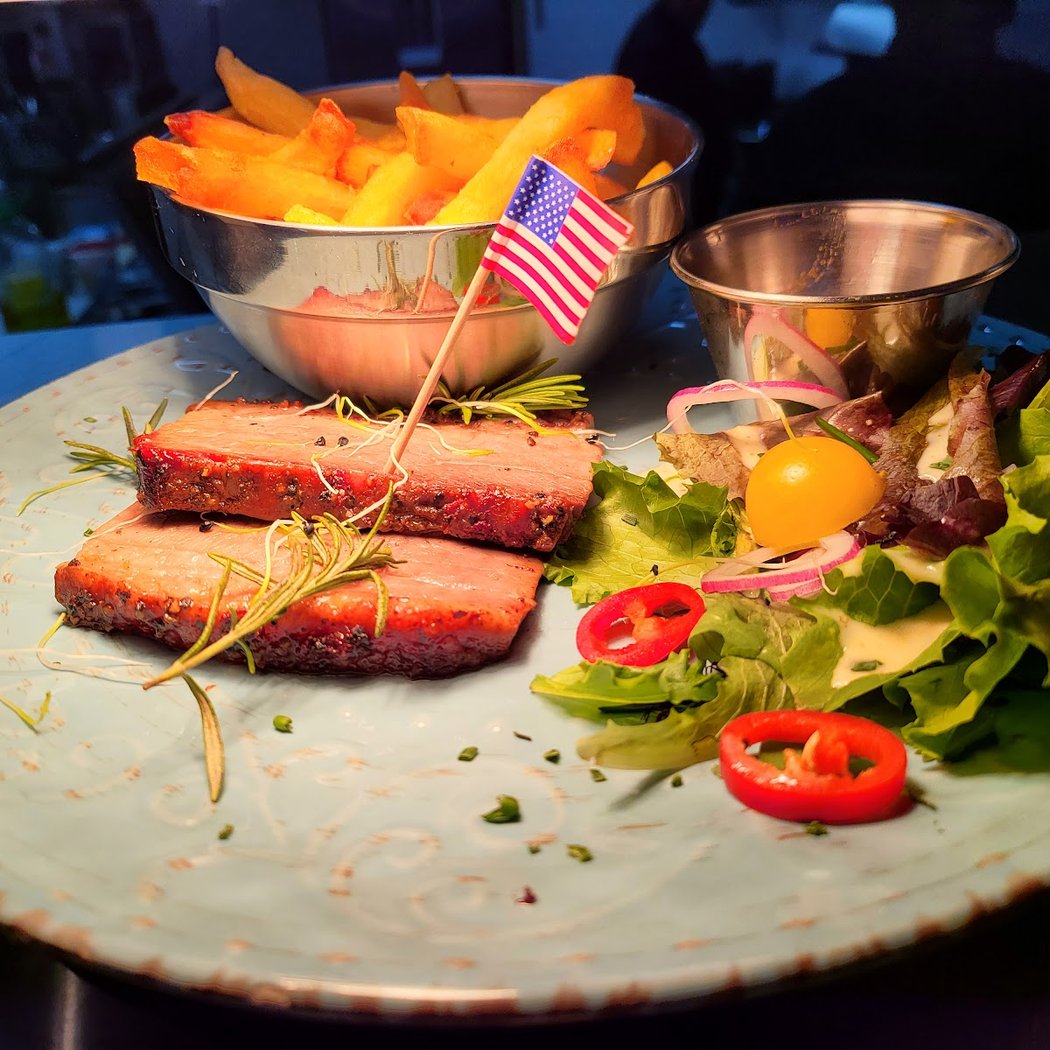 BEEF SMOKED GRILL 3